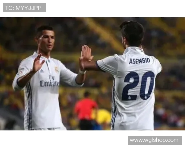 足球巨星C罗华丽进球瞬间回顾展现无与伦比的技术与激情